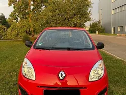 Rot Gebraucht 2010 Renault Twingo Kleinwagen | 3.000 €