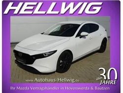 Arctic white Gebraucht 2023 Mazda 3 Exclusive Limousine | 25.180 € (Guter Preis)