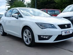 Weiß Gebraucht 2015 Seat Leon FR Limousine | 9.990 € (Etwas zu teuer)