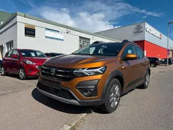 Orange Gebraucht 2022 Dacia Sandero Comfort Kleinwagen | 13.990 € (Superpreis)