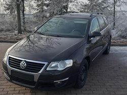 Braun Gebraucht 2010 VW Passat Kombi | 3.100 € (Etwas zu teuer)