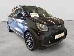 Schwarz Gebraucht 2022 Smart ForFour Electric Drive Prime Kleinwagen | 11.490 € (Fairer Preis)