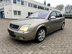 Grau Gebraucht 2003 Opel Signum Kombi | 2.999 € (Etwas zu teuer)