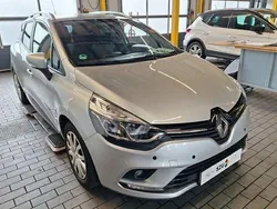 Silber Gebraucht 2020 Renault Clio V Business Limousine | 8.999 € (Superpreis)
