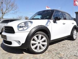 Weiß Gebraucht 2011 Mini Cooper Countryman SUV | 11.980 € (Etwas zu teuer)