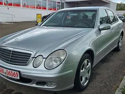 Brillantsilber metalliclack Gebraucht 2004 Mercedes E240 Classic Limousine | 1.799 € (Guter Preis)