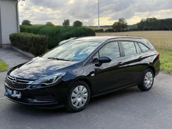 Schwarz Gebraucht 2019 Opel Astra Business Kombi | 7.500 € (Superpreis)