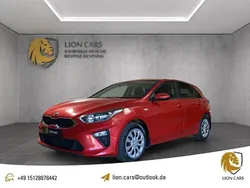 Rot Gebraucht 2019 Kia Ceed Vision Limousine | 9.990 € (Guter Preis)
