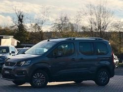 Grau Gebraucht 2019 Peugeot Rifter Allure Van / Kleinbus | 13.950 € (Guter Preis)