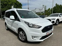 Frostweiß Gebraucht 2021 Ford Tourneo Connect Van / Kleinbus | 19.600 € (Superpreis)