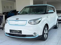 Weiß Gebraucht 2015 Kia Soul EV 3 SUV | 9.390 € (Fairer Preis)