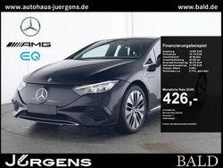 Schwarz black Gebraucht 2024 Mercedes EQE300 Electric Art Limousine | 47.840 € (Fairer Preis)