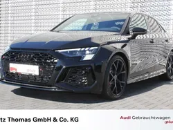 Mythosschwarz metallic Gebraucht 2024 Audi RS3 Ambiente Kleinwagen | 66.690 € (Fairer Preis)