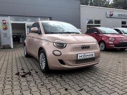 Gold Gebraucht 2023 Fiat 500e Limousine | 17.999 € (Guter Preis)