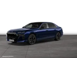 Blau Gebraucht 2024 BMW i7 Limousine | 154.484 €