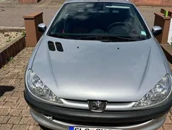 Silber Gebraucht 2002 Peugeot 206 CC Cabrio | 1.990 € (Fairer Preis)