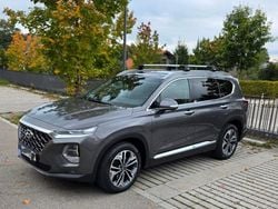 Grau Gebraucht 2020 Hyundai Santa Fe Premium SUV | 29.900 € (Fairer Preis)