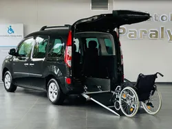 Schwarz Gebraucht 2015 Renault Kangoo LIMITED Van / Kleinbus | 23.950 €