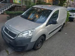 Silber Gebraucht 2017 Peugeot Partner Van / Kleinbus | 7.450 € (Guter Preis)