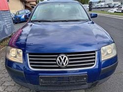 Blau Gebraucht 2003 VW Passat Family Limousine | 699 € (Superpreis)