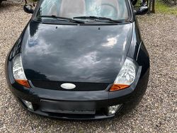 Schwarz Gebraucht 2005 Ford StreetKa Cabrio | 550 €
