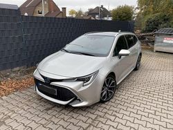 Silber Gebraucht 2019 Toyota Corolla Lounge Kombi | 19.500 € (Guter Preis)