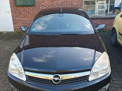 Schwarz Gebraucht 2008 Opel Astra Cabriolet Cabrio | 4.000 € (Fairer Preis)