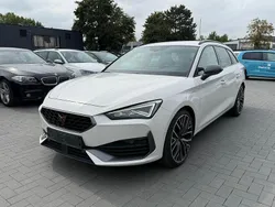 Weiß Gebraucht 2022 Cupra Leon VZ Limousine | 18.990 € (Fairer Preis)