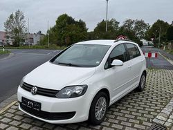 Weiß Gebraucht 2009 VW Golf VI Kleinwagen | 3.499 € (Guter Preis)