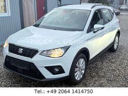 Weiß Gebraucht 2018 Seat Arona Style SUV | 9.950 € (Guter Preis)