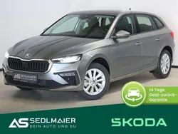 Graphite grau metallic Gebraucht 2024 Skoda Scala Selection Kleinwagen | 24.900 € (Etwas zu teuer)