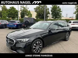 Lack obsidianschwarz Gebraucht 2024 Mercedes E220 Advanced Kombi | 45.959 € (Superpreis)