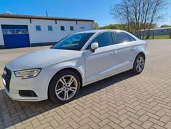 Weiß Gebraucht 2018 Audi A3 Ambiente Limousine | 14.290 € (Guter Preis)