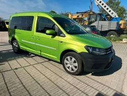Grün Gebraucht 2018 VW Caddy Maxi Van / Kleinbus | 8.987 €