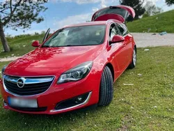 Rot Gebraucht 2015 Opel Insignia Kombi | 11.000 € (Fairer Preis)