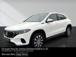 Weiß Gebraucht 2021 Mercedes EQA250 Advanced SUV | 26.350 € (Fairer Preis)