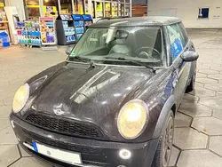 Schwarz Gebraucht 2004 Mini Cooper Kleinwagen | 1.500 € (Fairer Preis)