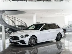 Weiß Gebraucht 2021 Mercedes C220 Premium Limousine | 36.947 €