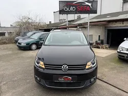 Schwarz Gebraucht 2014 VW Touran Comfortline Van / Kleinbus | 9.490 € (Fairer Preis)