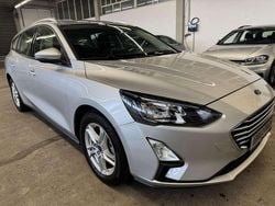 Silber Gebraucht 2021 Ford Focus Cool & Connect Kombi | 16.850 € (Superpreis)