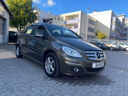 Braun Gebraucht 2009 Mercedes B170 Van / Kleinbus | 6.499 € (Etwas zu teuer)