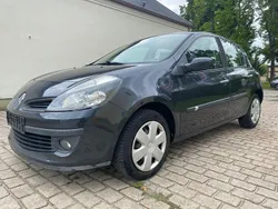 Grau Gebraucht 2006 Renault Clio III Dynamique Kleinwagen | 1.890 € (Guter Preis)