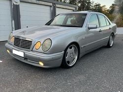 Silber Gebraucht 1997 Mercedes E50 AMG AMG Limousine | 9.000 € (Fairer Preis)