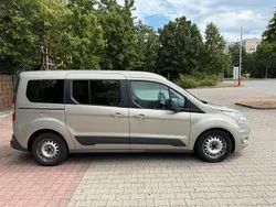 Grau Gebraucht 2014 Ford Tourneo Van / Kleinbus | 7.000 € (Guter Preis)