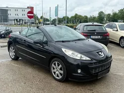 Schwarz Gebraucht 2011 Peugeot 207 CC Platinum Cabrio | 2.199 € (Superpreis)
