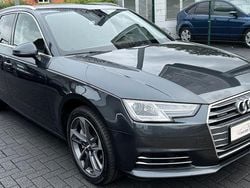 Grau Gebraucht 2017 Audi A4 Sport Kombi | 13.999 € (Guter Preis)