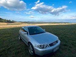 Silber Gebraucht 2001 Audi A3 S-Line Kleinwagen | 2.200 € (Etwas zu teuer)