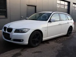 Weiß Gebraucht 2011 BMW 318 Comfort Edition Kombi | 5.450 € (Guter Preis)