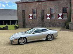Silber Gebraucht 2000 Jaguar XKR Coupé | 47.000 €