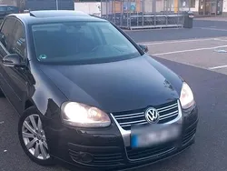 Schwarz Gebraucht 2008 VW Golf V Kleinwagen | 3.000 € (Fairer Preis)